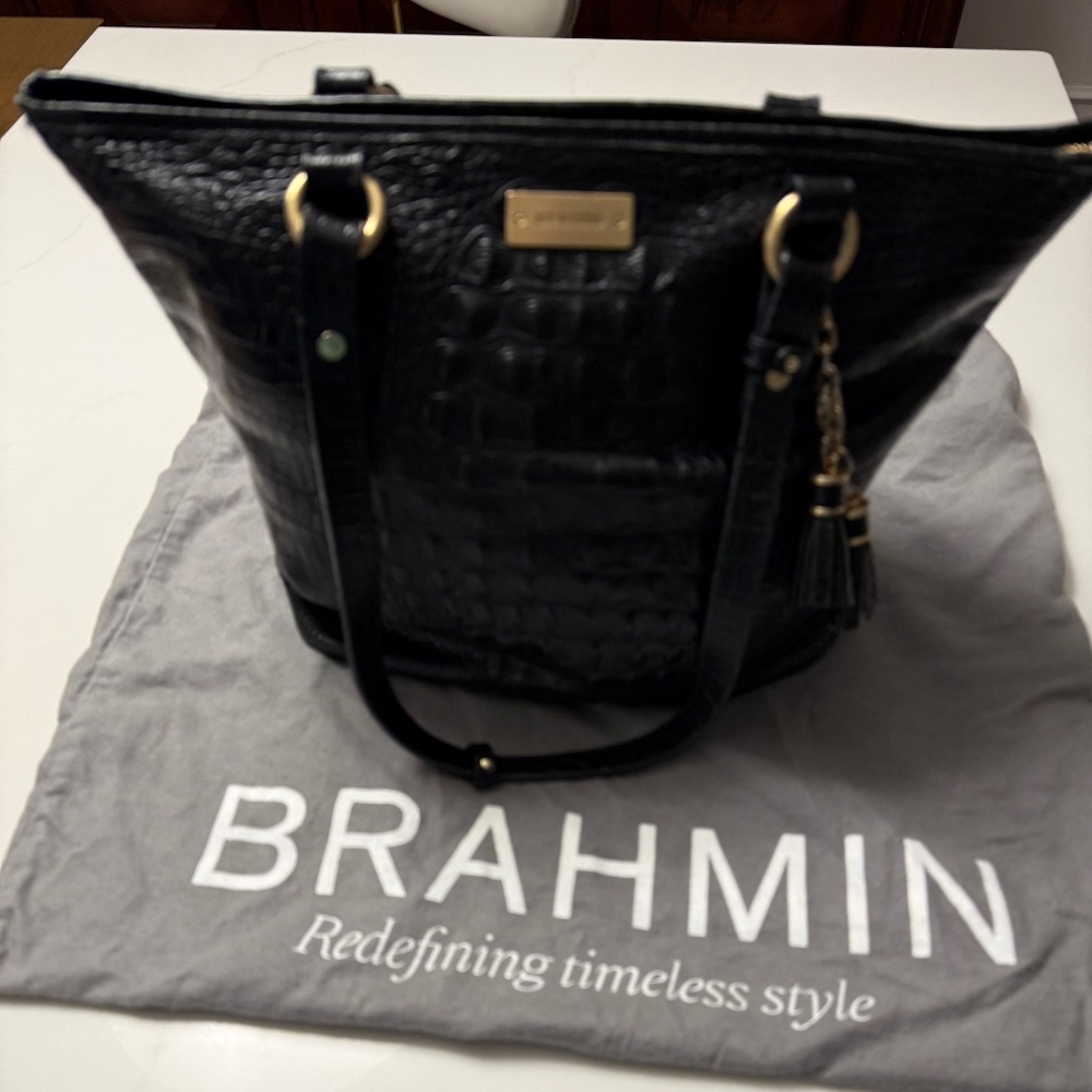 black Brahmin tote style bag